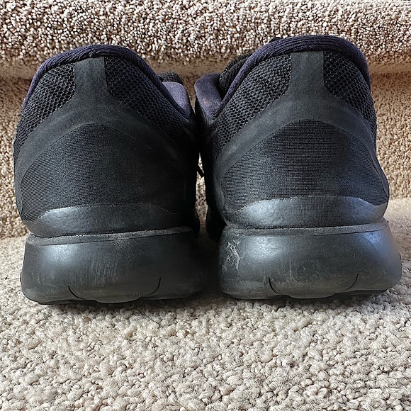 Nike Free Run RN 2018 All Black Size 7.5 Women’s - barely worn! - Picture 5 of 7